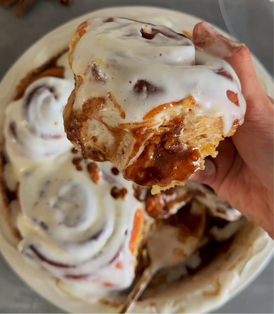 GOEY CARAMEL CINNABON ROLLS - DIGITAL RECIPE